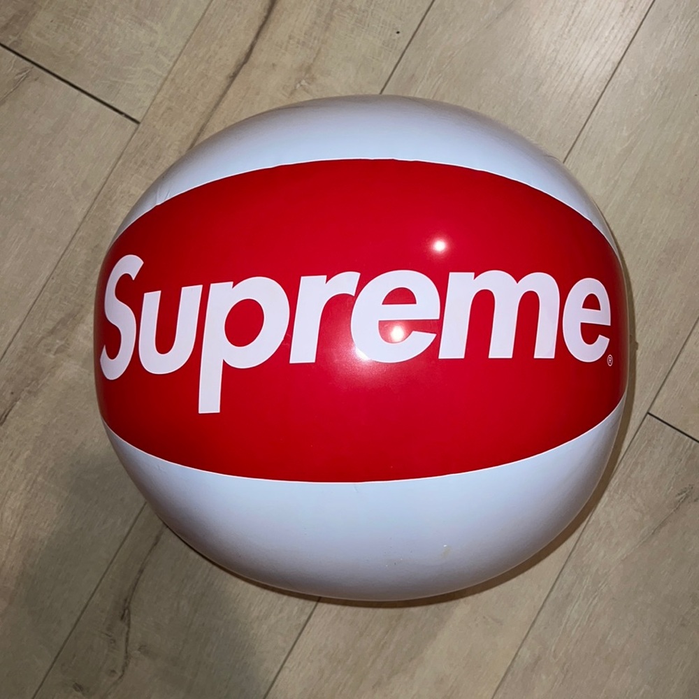 Supreme Inflated Beach Ball
